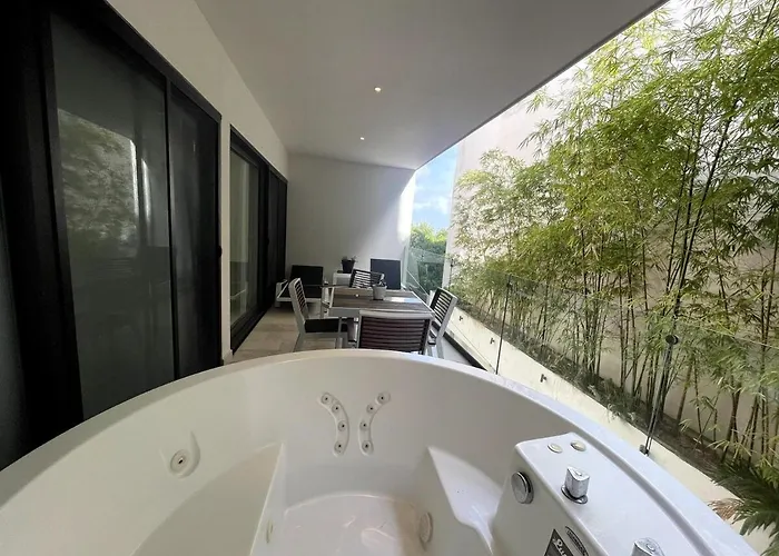 5th Avenue Quiet Luxury With Jacuzzi Beachfront * Playa del Carmen