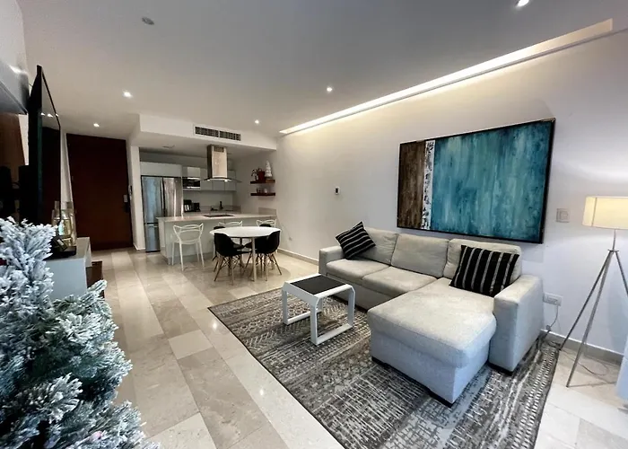 5th Avenue Quiet Luxury With Jacuzzi Beachfront * Playa del Carmen